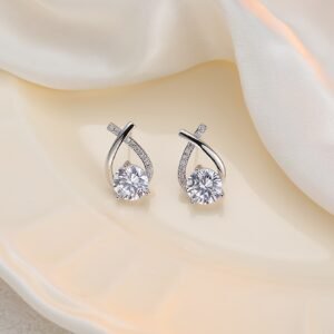 Hot Selling Women'S Stud Earrings 1 Pair Exquisite Light Luxury Cross Temperament All-Match Ear Jewelry