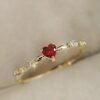 Exquisite Golden Heart Rhinestone Thin Ring for Women Bridal Romantic Proposal Engagement Ring Jewerly