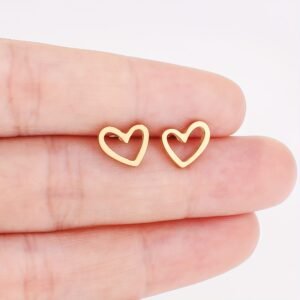 [Heart Stud Earrings] NEWMJJEWELRY 316 Stainless Steel Heart Stud Earrings - Elegant & Cute, Perfect for Daily Wear and Special Occasions like Weddings, Valentine'S Day, Daily Wear Earrings|Chic Earrings|Durable Earring