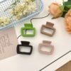 1/4pcs Elegant Matte Square Hair Clip Set - Shark Clip for Women & s - Versatile Stylish for Ponytail & Updo - Perfect for everyday styling and makeup - 4Pcs Large Square Mouth Hairpin Model B