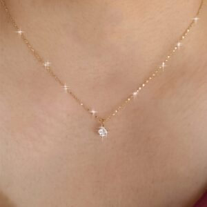 A Easy And Luxurious Square Inlaid Zirconia Pendant | 2025 New Model - Stainless Steel Material, Waterproof And Sweatproof | Suitable for Daily Commute, Dating, Party, Banquet - Wear with Small Dress | Gift for Girlfriend, Friend, Bestie