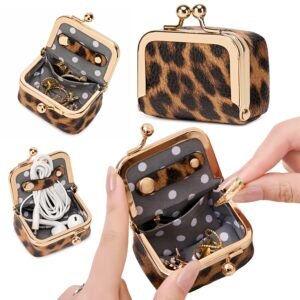 Women's Leopard Print Mini Vintage Style Portable Jewelry Box, Coin Purse with Clasp, Mini Travel Ring Box, Travel Jewelry Case, Women's Cosmetic Organizer, Suitable for Storing Earrings, Rings, Necklaces, and Bracelets.