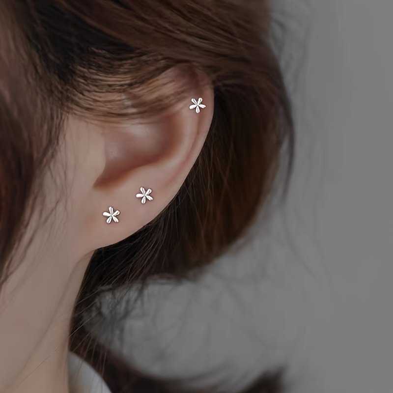 Pierced Ear Studs Exquisite Mini Small Flower Stud Earrings - Image 2