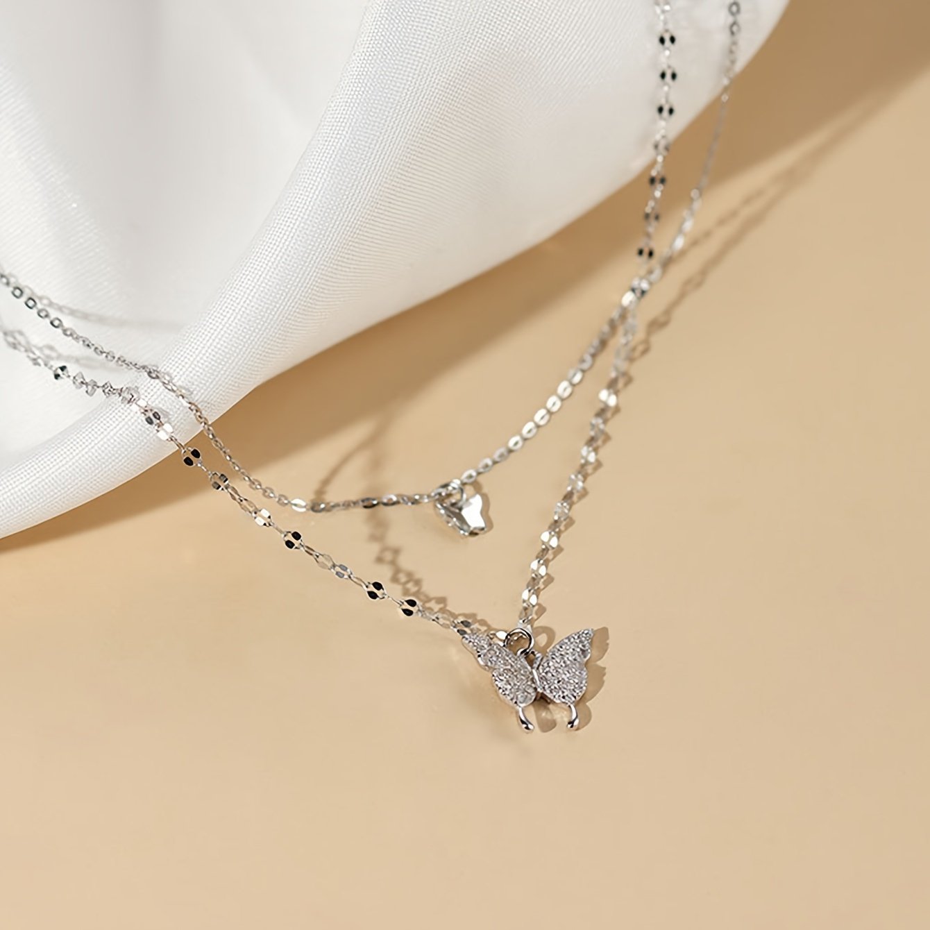 Women's Double-Layer Necklace With Butterfly Pendant, Vintage & Simple Style Elegant Jewelry Accessory - Image 2